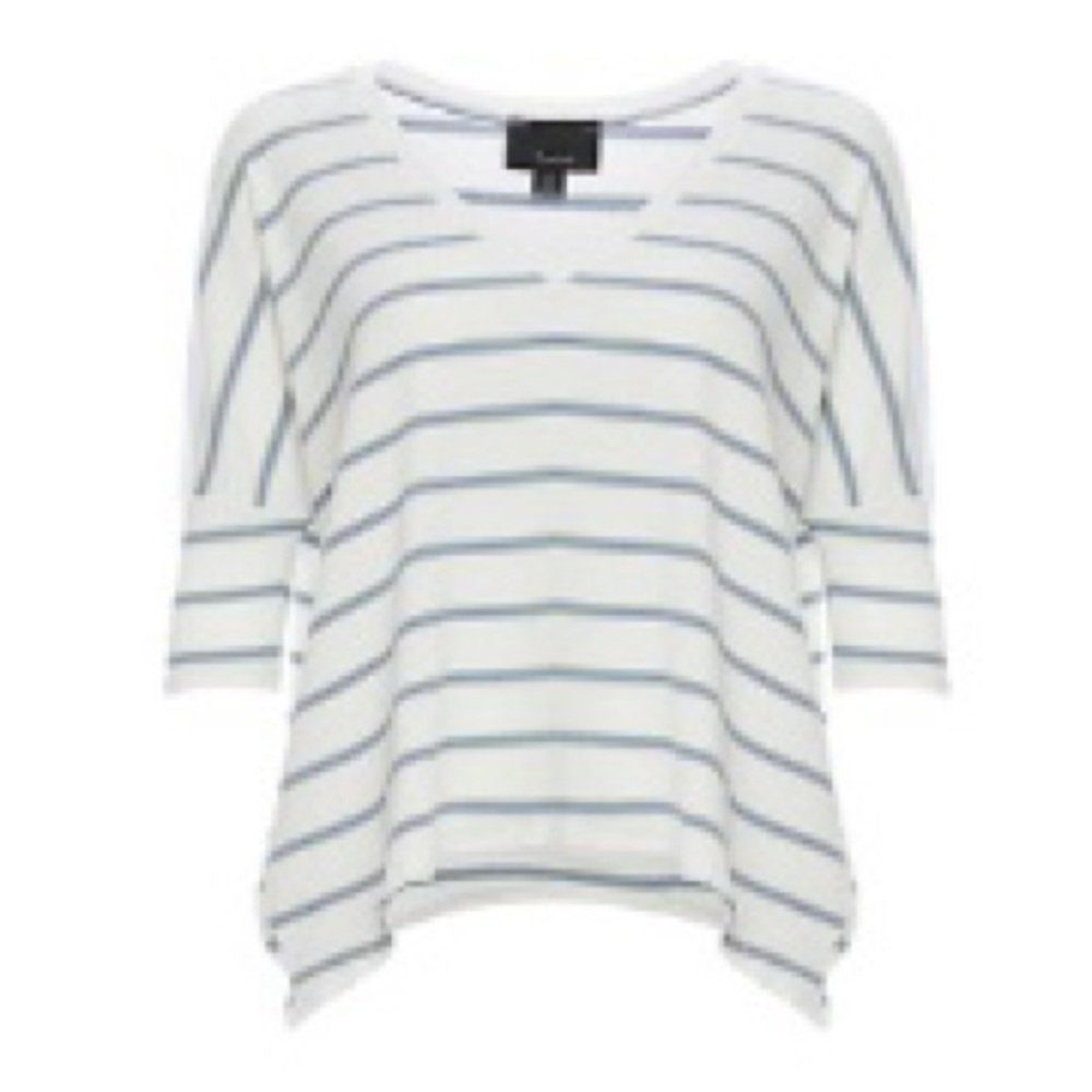 Lumiere v neck loose knit top